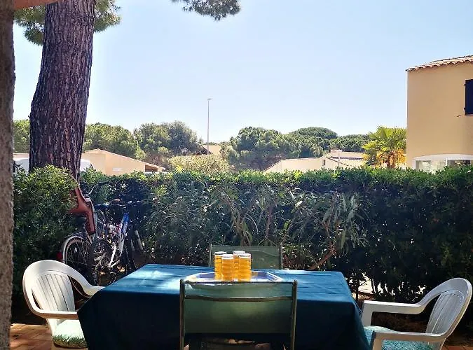 T2/4 Pers/ Rez De Jardin\pinede\piscine Apartman