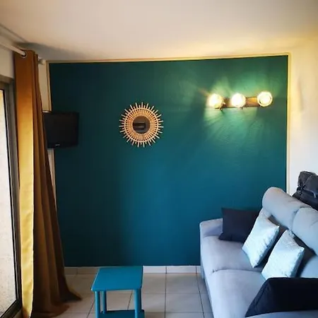 T2/4 Pers/ Rez De Jardin\pinede\piscine