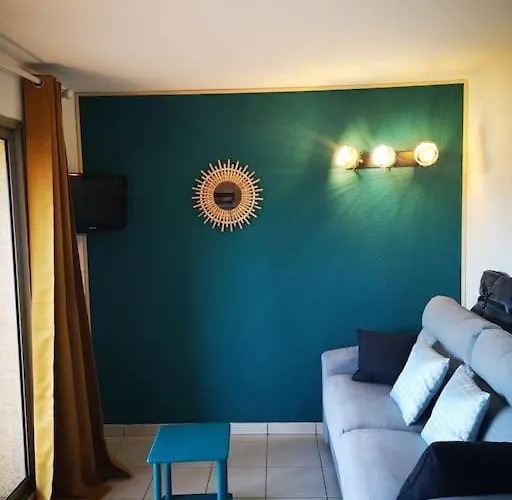 T2/4 Pers/ Rez De Jardin\pinède\piscine